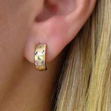 Dámské zlaté náušnice matné zdobené hvězdičkami 15mm 1,55g