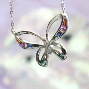 Stříbrný náhrdelník BAREVNÝ MOTÝL se zirkony 2,90g Rhodium 49+5cm