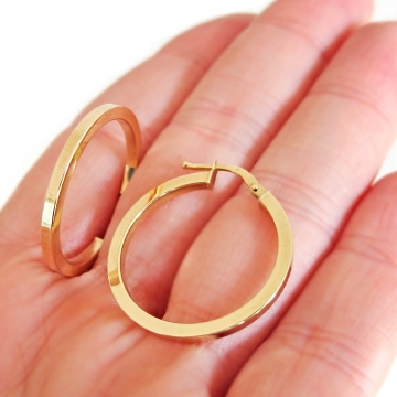 Zlaté náušnice hranaté...